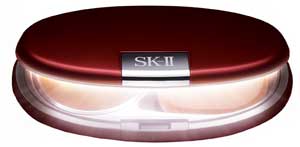 美肤:混搭粉底“擦”掉脸上瑕疵