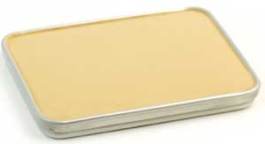 美肤:混搭粉底“擦”掉脸上瑕疵